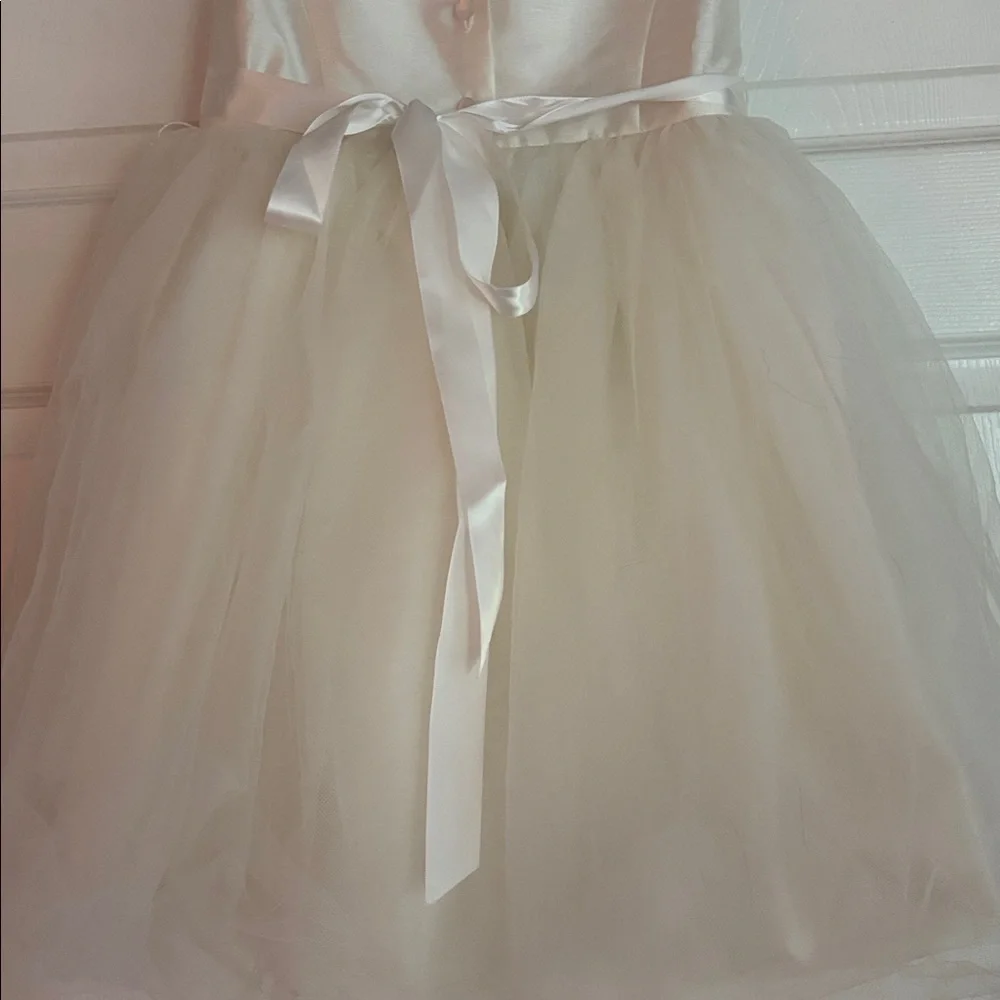 David’s Bridal Flower Girl Dress Ivory Size 4T - Picture 6 of 7